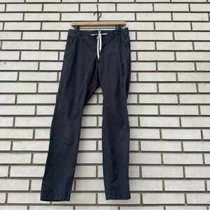 Vuori Men’s Ripstop Climber Pant Dark Pewter Elastic Waist Tapered Leg Outdoor M